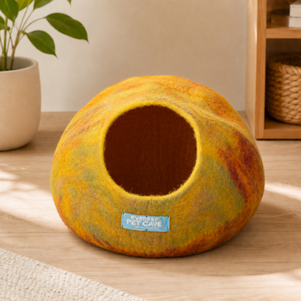 Everest® Handmade Cat Cave & Bed - Yellow Mix Hue