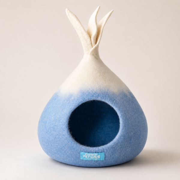 Everest® Small Felted Cave - Light Blue