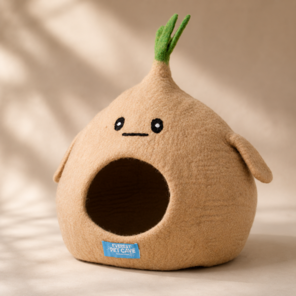 Everest® Cat Cave & Bed - Turnip - 100% Wool