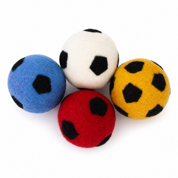 Cat Football Toy with bell - 100% Wool