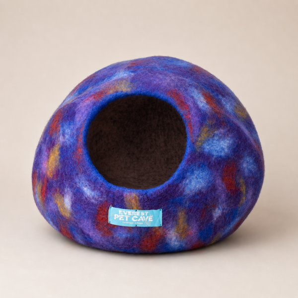Everest® Handmade Cat Cave & Bed - Purple Mixed Hue
